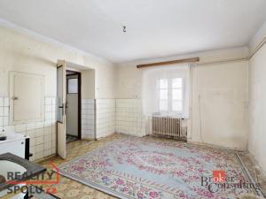 Prodej rodinného domu, Hrádek, 200 m2