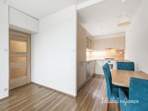 Pronájem bytu 3+kk, Praha - Kamýk, Papírníkova, 61 m2