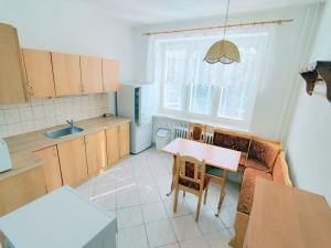 Prodej bytu 2+1, Sokolov, Jednoty, 62 m2