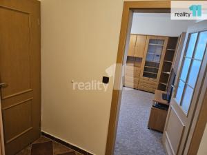 Pronájem bytu 1+kk, Jesenice, Mezi Domy, 36 m2