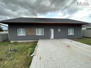 Prodej rodinného domu, Lkáň, 133 m2