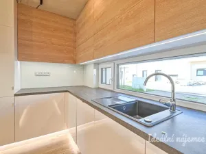 Pronájem bytu 4+kk, Olomouc - Hodolany, Mačákova, 118 m2