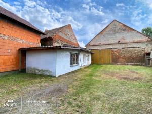 Prodej chaty, Břežany I, 40 m2