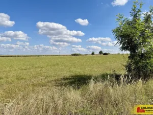 Prodej pozemku pro komerční výstavbu, Znojmo, 27908 m2