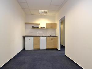 Pronájem kanceláře, Praha - Nusle, Hvězdova, 148 m2
