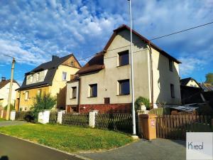 Prodej rodinného domu, Plesná, Lomená, 175 m2