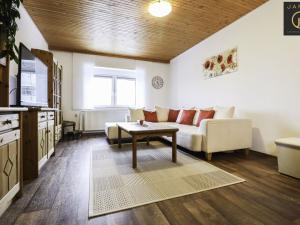 Prodej ubytování, Chyňava, 252 m2