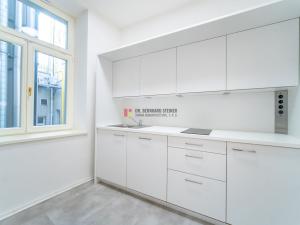 Pronájem ordinace, Praha - Nové Město, Václavské náměstí, 297 m2