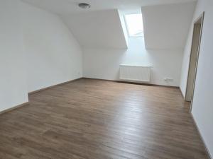 Pronájem bytu 3+kk, Šestajovice, U Váhy, 72 m2