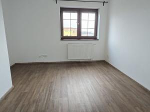 Pronájem bytu 3+kk, Šestajovice, U Váhy, 72 m2