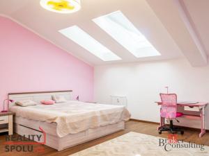 Prodej bytu 5+1, Karlovy Vary - Drahovice, Lidická, 205 m2