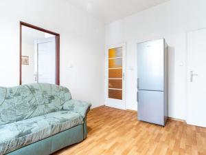 Prodej bytu 2+kk, Praha - Vinohrady, Sobotecká, 46 m2