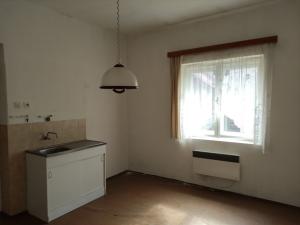 Prodej bytu 1+1, Povrly, Školní, 38 m2