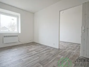 Pronájem bytu 1+1, Vápenná, 42 m2