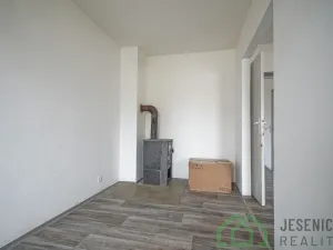 Pronájem bytu 1+1, Vápenná, 42 m2