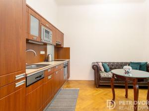 Prodej bytu 2+1, Praha - Vinohrady, Slezská, 75 m2