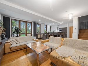 Prodej rodinného domu, Jesenice, Kalinová, 276 m2