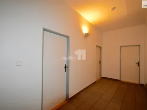 Pronájem kanceláře, Náchod, Masarykovo náměstí, 25 m2