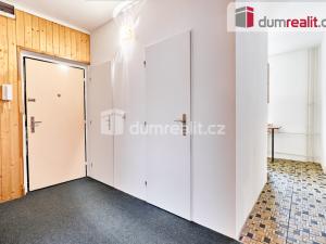 Prodej bytu 3+1, Karlovy Vary, Krymská, 67 m2