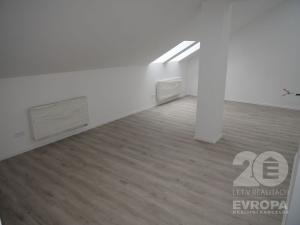 Prodej bytu 2+kk, Žirovnice, Havlíčkovo náměstí, 65 m2
