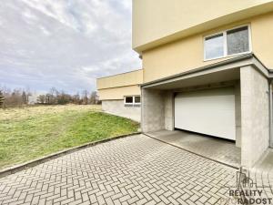 Pronájem garážového stání, Olomouc, Jarmily Glazarové, 12 m2