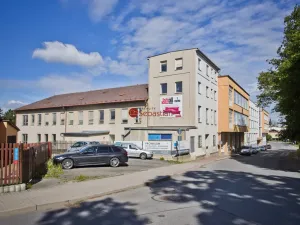 Pronájem skladu, Pelhřimov, Křemešnická, 1000 m2