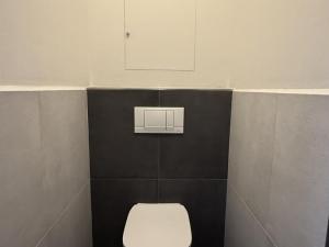 Pronájem bytu 2+kk, Pardubice - Zelené Předměstí, Pod Vinicí, 58 m2