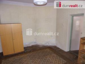 Prodej komerční nemovitosti, Karlovy Vary - Dvory, Chebská, 350 m2