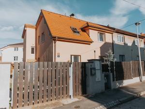 Prodej rodinného domu, Praha - Chodov, Vycpálkova, 235 m2