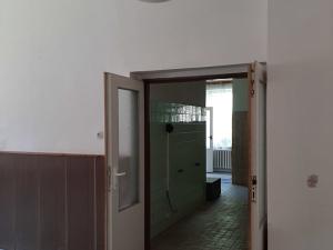 Prodej komerční nemovitosti, Roupov, 413 m2