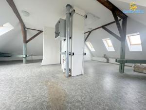 Prodej rodinného domu, Praha - Kunratice, Jihočeská, 300 m2