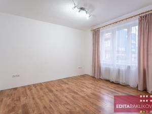 Prodej bytu 3+1, Olomouc, Velkomoravská, 75 m2