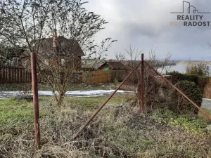 Prodej trvalého travního porostu, Chbany, 585 m2