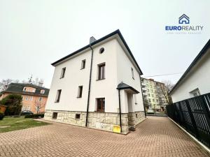 Prodej rodinného domu, Mariánské Lázně, Kubelíkova, 300 m2