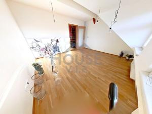 Prodej bytu 2+kk, Praha - Vinohrady, Na Folimance, 39 m2