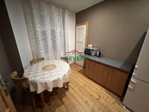 Prodej bytu 2+1, Teplice - Trnovany, Masarykova třída, 67 m2