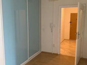 Prodej bytu 3+1, Praha, Choceradská, 86 m2