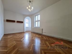 Prodej bytu 3+kk, Opava - Předměstí, Zukalova, 90 m2