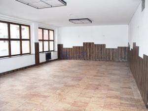 Prodej obchodního prostoru, Pardubice, Staňkova, 425 m2