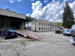 Prodej výrobních prostor, Skryje, 3000 m2