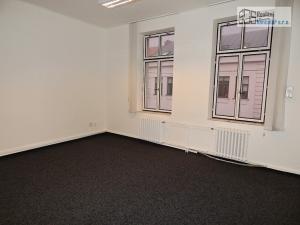 Prodej kanceláře, Ostrava, Fügnerova, 561 m2