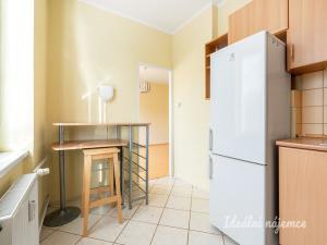Pronájem bytu 2+1, Praha - Záběhlice, Choceradská, 55 m2