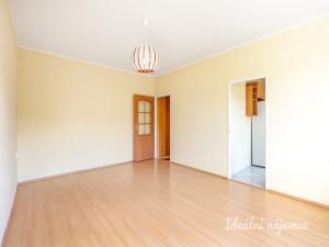 Pronájem bytu 2+1, Praha - Záběhlice, Choceradská, 55 m2