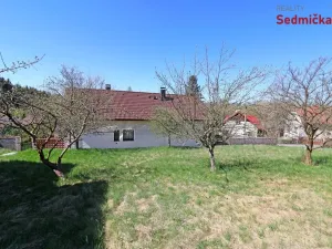 Prodej pozemku pro bydlení, Lhotka, 1080 m2