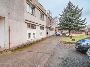 Prodej bytu 3+kk, Činěves, 81 m2