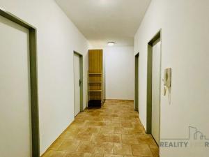 Pronájem bytu 3+kk, Holubice - Kozinec, Buková, 89 m2