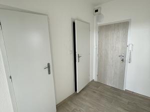 Pronájem bytu 3+1, Česká Lípa, Okružní, 58 m2