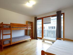 Pronájem bytu 4+1, Praha - Liboc, Naardenská, 138 m2