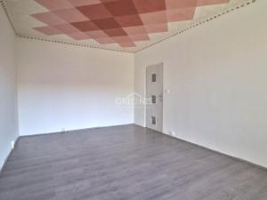 Prodej bytu 2+1, Chomutov, Holešická, 61 m2