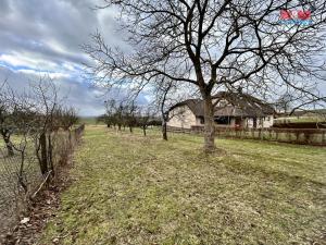 Prodej pozemku pro bydlení, Pleše, 924 m2